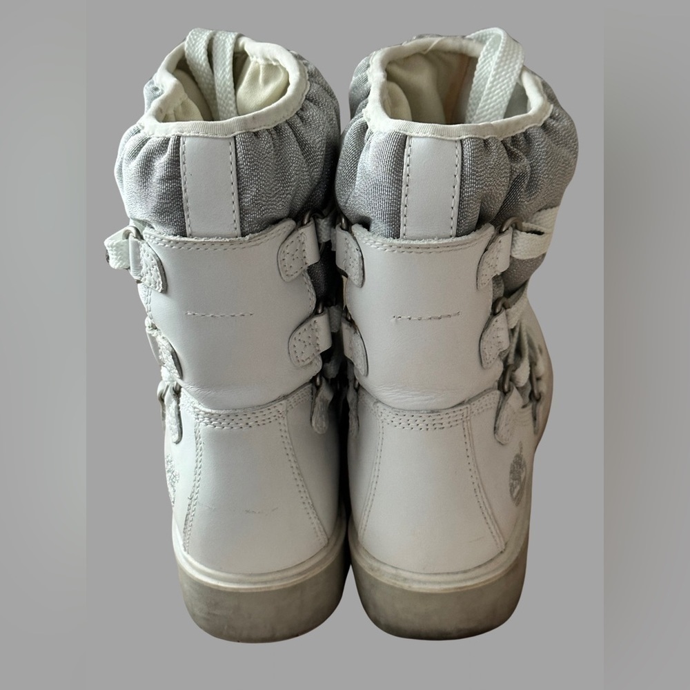 TIMBERLAND White Genuine Leather Boot Women’s Size 7. - Picture 7 of 16